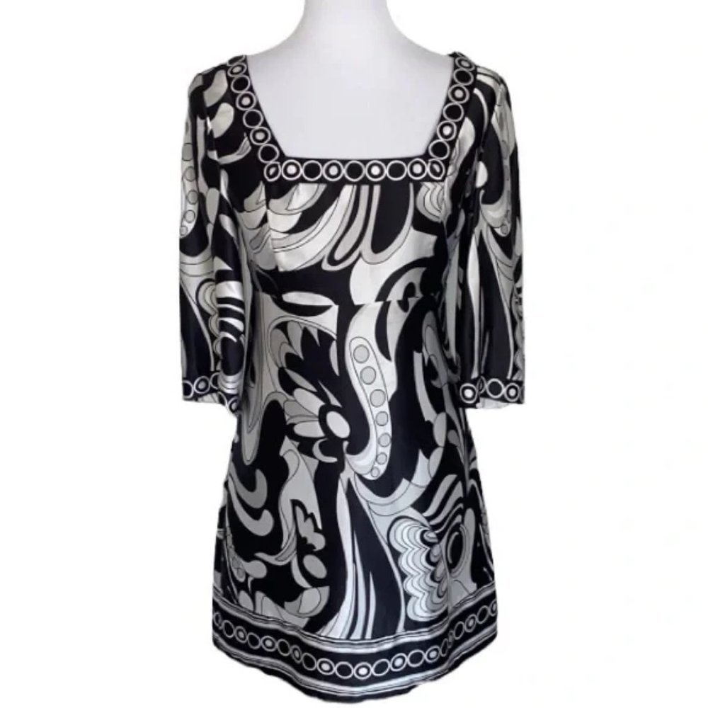 New White House Black Market Silk Shift Dress